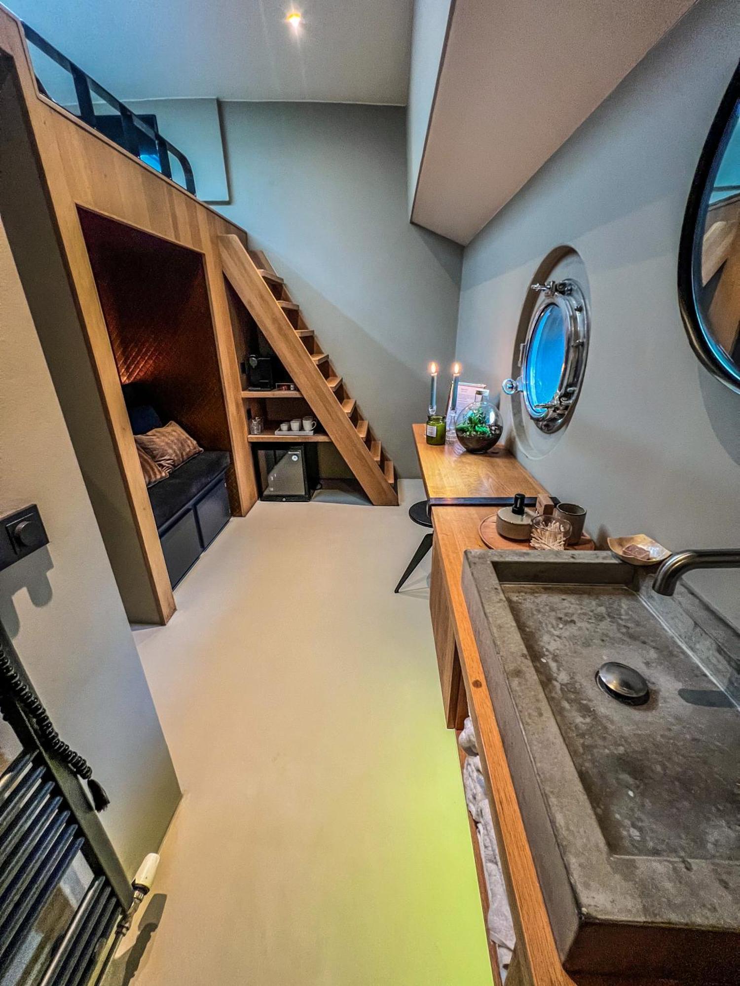 Bed and Breakfast Boat & Boost Ámsterdam Exterior foto