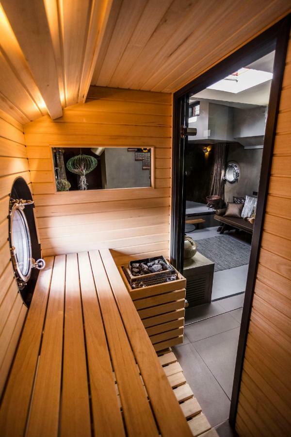 Bed and Breakfast Boat & Boost Ámsterdam Exterior foto